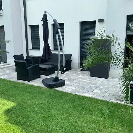 Perczel Apartman Balatonfured Exterior photo